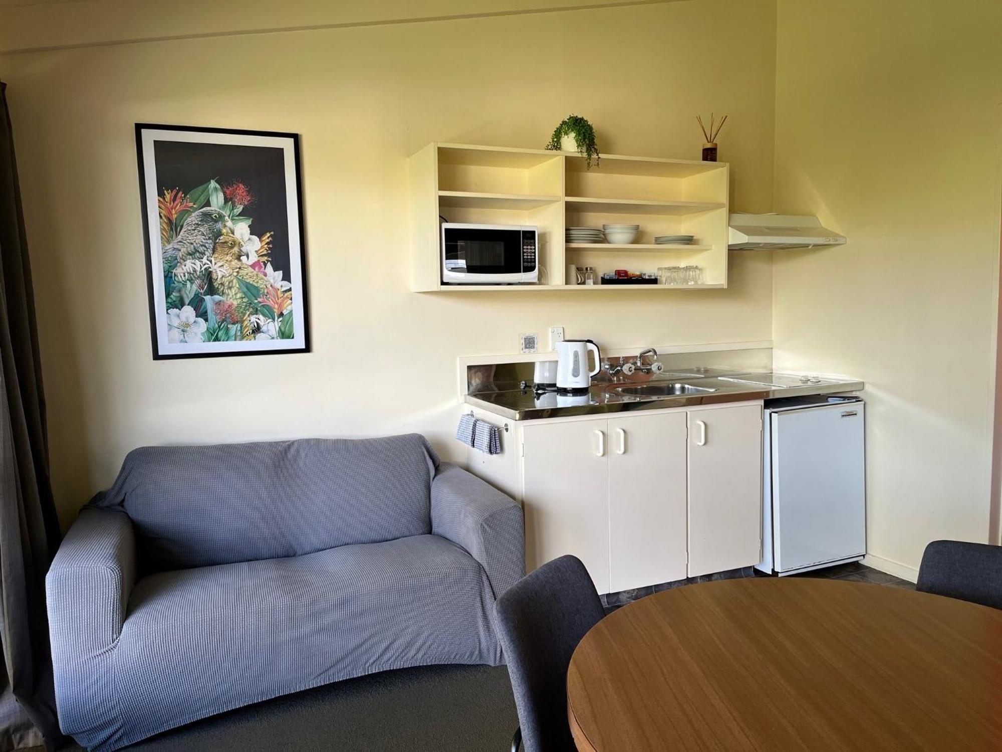 Caves Motor Inn Te Kuiti Exterior photo